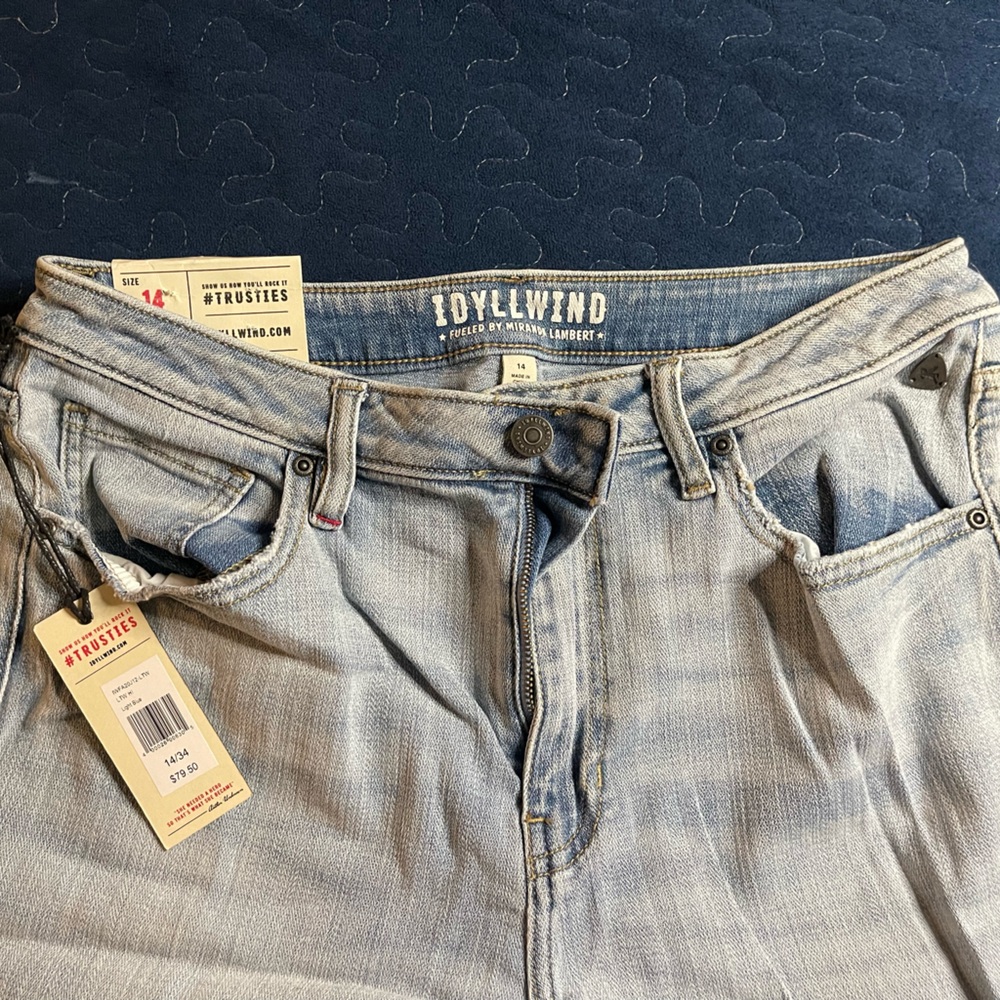 IDYLLWIND LIGHT WASH HIGH RISE FLARE DENIM JEANS